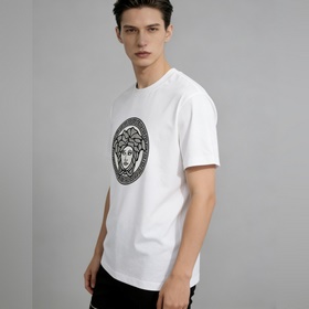 Versace  Versace Новая весенняя колл