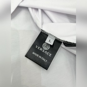 Versace, новейшая коллекция лета 2026 