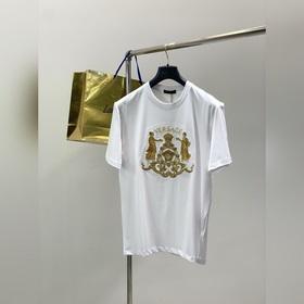 Versace, новейшая коллекция лета 2026