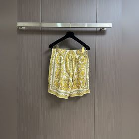Полный комплект, продается только цел