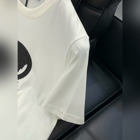 Versace, новейшая коллекция лета 2026 