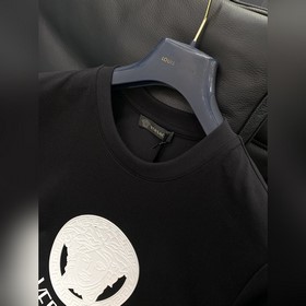 Versace, новейшая коллекция лета 2026 
