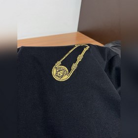 Мужская футболка с круглым вырезом и к