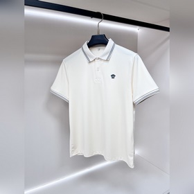 Новинка весенней коллекции Versace： фу