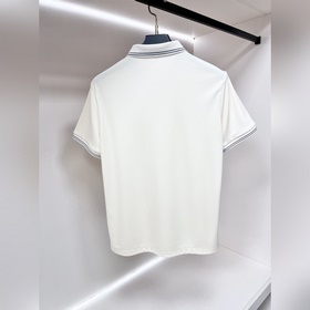 Новинка весенней коллекции Versace： фу