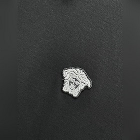 Новинка весенней коллекции Versace： фу
