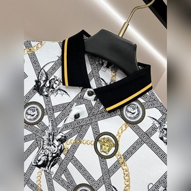 Новинка весенней коллекции Versace： фу