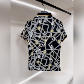 Новинка весенней коллекции Versace： фу