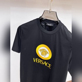 Versace — товары высшего качества. Нов
