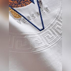 Versace — эксклюзивная новинка： мужска