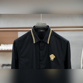 Versace — новая рубашка в стиле «бизне