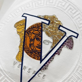 Versace — эксклюзивная новинка： мужска