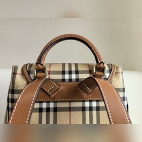 Классический рюкзак в клетку — ретро и