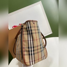 Сумка для покупок «B» в стиле «Invisib