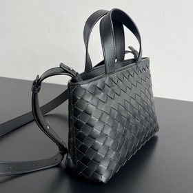 #BV Новинка Mini Tote 855504 — мини-то