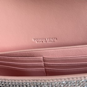 Новая сумочка Andiamo от Bottega Venet