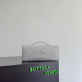Новая сумочка Andiamo от Bottega Venet