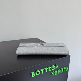 Новая сумочка Andiamo от Bottega Venet
