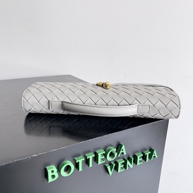 Вечерняя сумочка BV Andiamo — я снова 