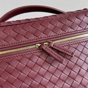 Новая косметичка среднего размера Soft
