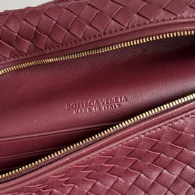 Новая косметичка среднего размера Soft
