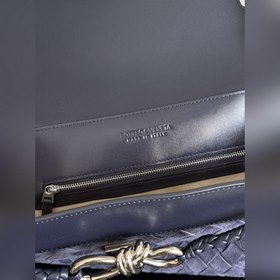 Новая коллекция BOTTEGA VENETA 2026： A