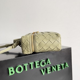 Плетеная сумка через плечо Bottega Ven