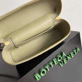 Плетеная сумка через плечо Bottega Ven