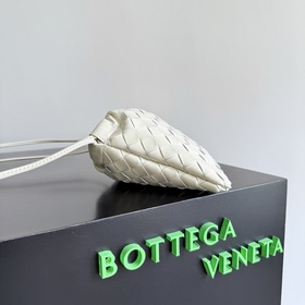 Мини-версия сумки BOTTEGA VENETA DUSTB