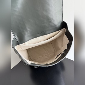 Новый рюкзак Bottega Veneta из коллекц