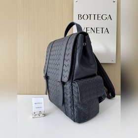 Артикул： 805971 Мужской рюкзак BOTTEGA