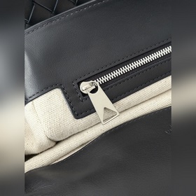 Артикул： 805971 Мужской рюкзак BOTTEGA