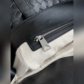 Артикул： 805971 Мужской рюкзак BOTTEGA