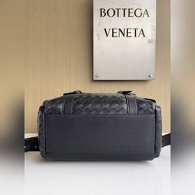 Артикул： 805971 Мужской рюкзак BOTTEGA