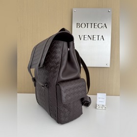 Артикул： 805971 Мужской рюкзак BOTTEGA