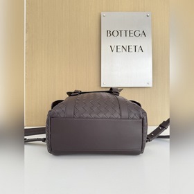Артикул： 805971 Мужской рюкзак BOTTEGA