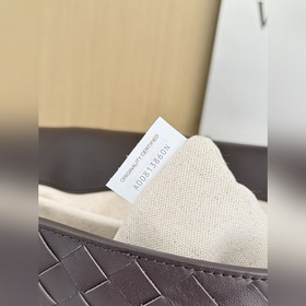 Артикул： 805971 Мужской рюкзак BOTTEGA