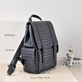 Новый рюкзак Bottega Veneta из коллекц