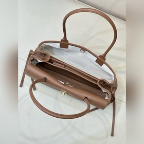 6288. Цвет «карамель» отлично сочетае