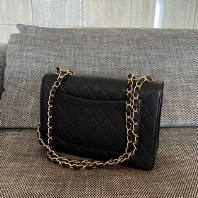 CHANEL VINTAGE — та же модель, что и у
