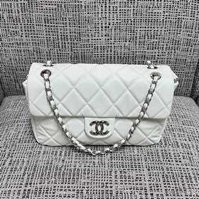 Размеры сумки CHANEL VINTAGE для аэроп