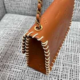 Сумка CHANEL VINTAGE с цепочкой из иск