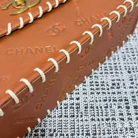 Сумка CHANEL VINTAGE с цепочкой из иск