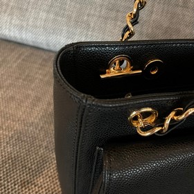 CHANEL VINTAGE Сумка в форме упаковки