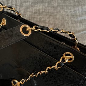 CHANEL VINTAGE Сумка в форме упаковки 
