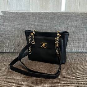 CHANEL VINTAGE Сумка в форме упаковки