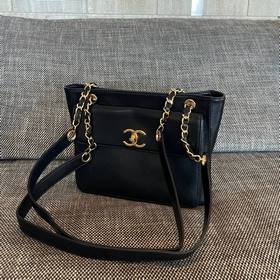 CHANEL VINTAGE Сумка в форме упаковки