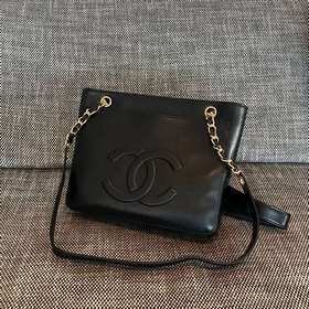 CHANEL VINTAGE Сумка в форме упаковки 