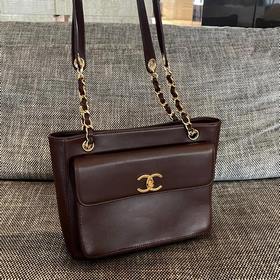 CHANEL VINTAGE Сумка в форме упаковки