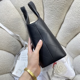 Сумка «26s Vegetable Basket Hobo»： пре
